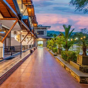 Eagle Regency 4* Kandy